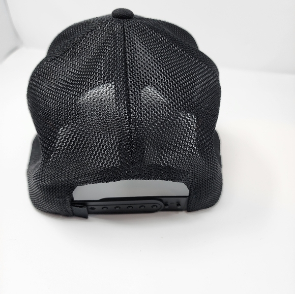 YETI Black Adjustable‎ Baseball Hat - Picture 3 of 9